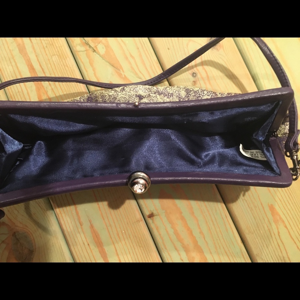 Beautiful silk handbag - Picture 3 of 3